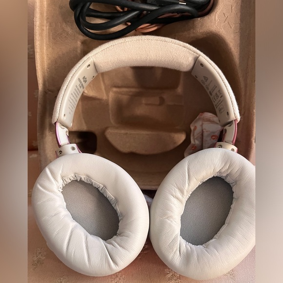 Marley House of Marley Positive Vibration XL ANC headphones like new - Picture 5 of 5